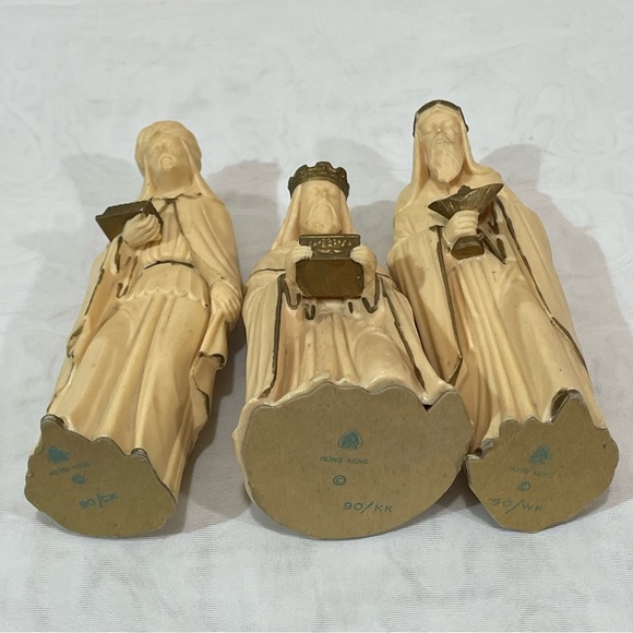 Vintage Art Plastics Nativity set Cream and Gold Holy Family Jesus Kings 9pcs - Picture 10 of 14